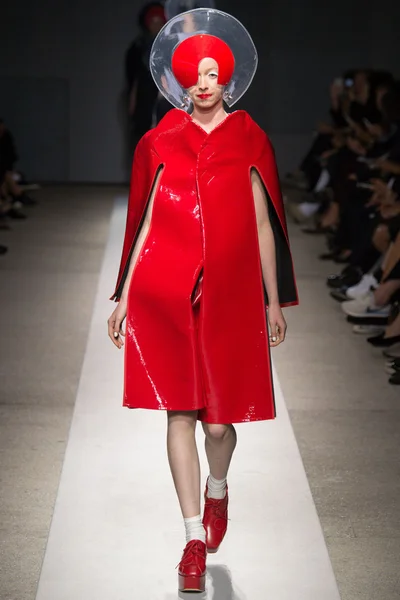 Look 26